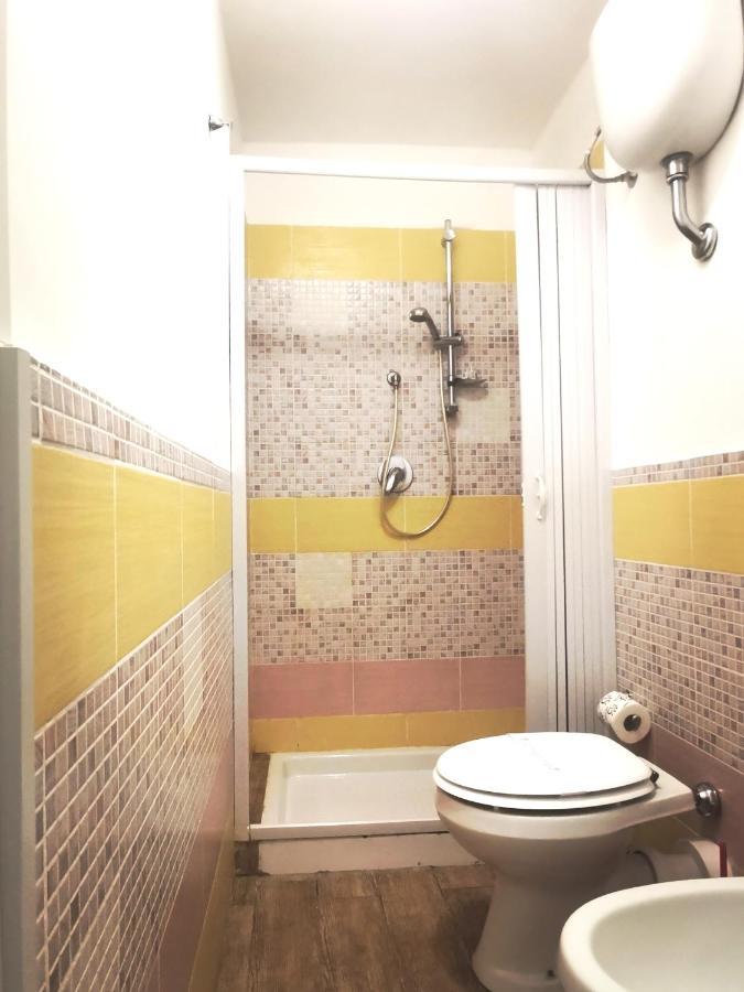 A Due Passi Dal Centro Sweet Rooms Agrigent Exterior foto